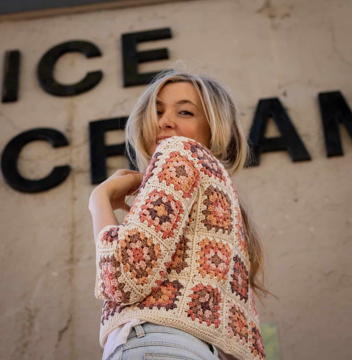 granny square gilet